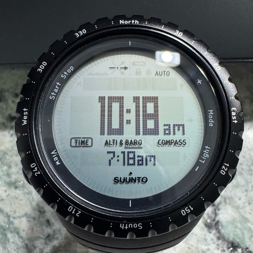 020 SUUNTO Watch Core Regular Black SS014809000 Water Resistant to 3 ATM Black
